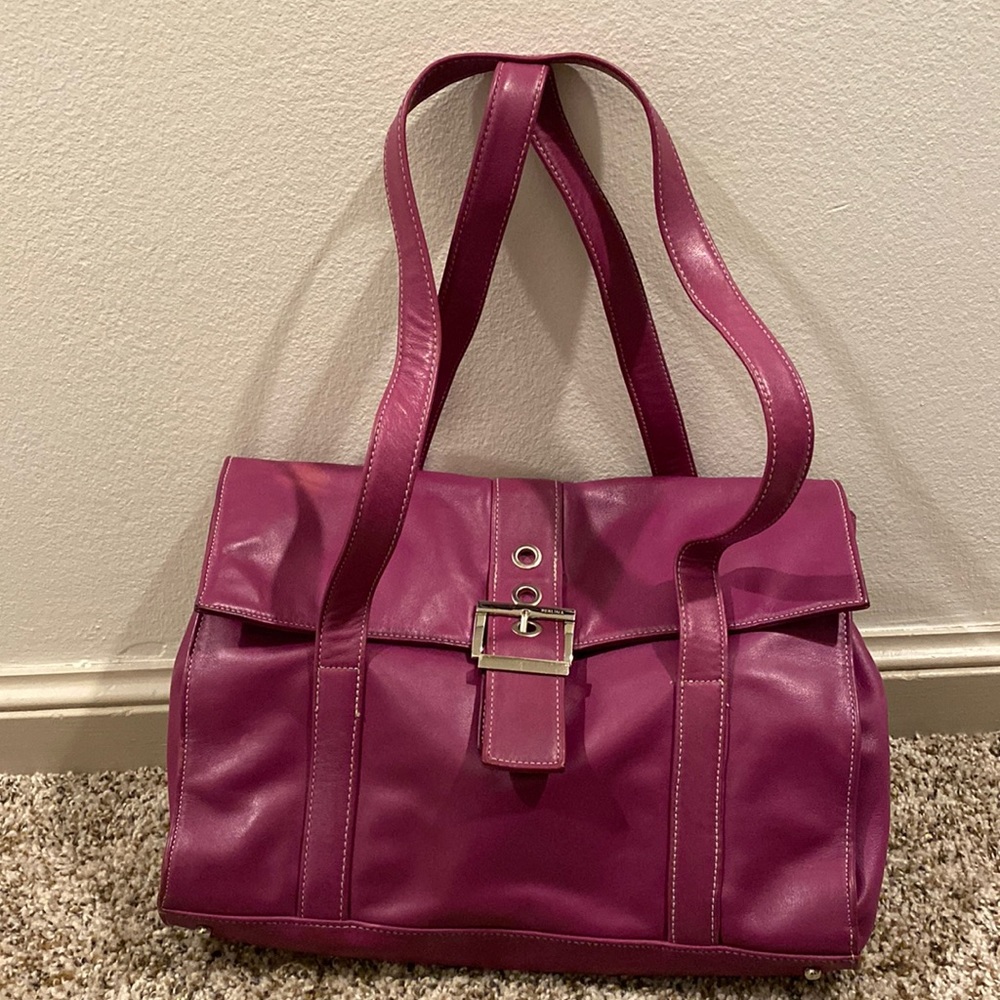 Perlina fuchsia shoulder bag